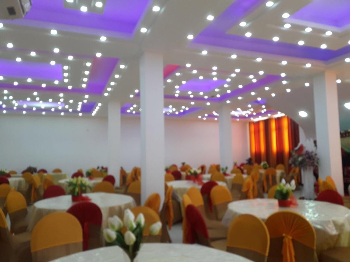 Avanya Hotel And Reception Hall Angunakolapelessa Esterno foto